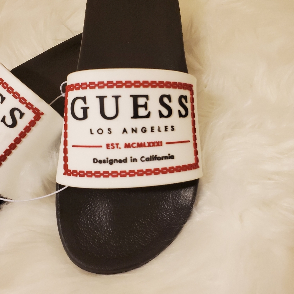 Guess Slides Sandals Shoes Slippers NWT Slip-ons - Picture 4 of 10